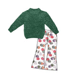 Girl fall green knitted sweater pumpkin pants outfit