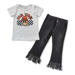 Girl fall vibes black fringed jeans outfit