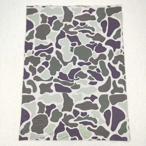 BL0108  camo baby blanket