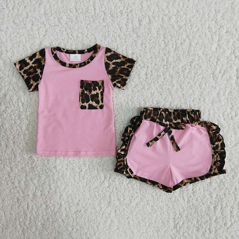 C1-21 Girl Pink Shirt Leopard Shorts Outfit-promotion 2024.3.23