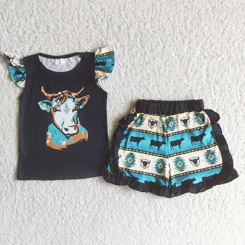 Girl Cow Head Aztec Shorts Outfit