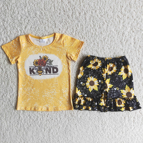 B5-2 Girl Kind Bee Sunflowers Shorts Outfit-promotion 2024.6.22