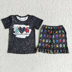 D12-2 Girl Peace Love Black Cartoon Shorts Outfit-promotion 2024.2.24