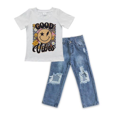 Boys good vibes hole jeans outfit